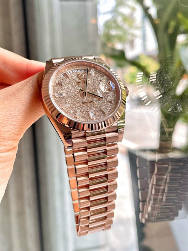 Rolex Day-Date 40mm Rose Gold 228235-0036 new 2023