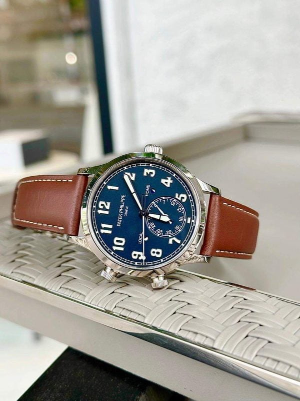 Patek Philippe 5524G COMPLICATIONS Used