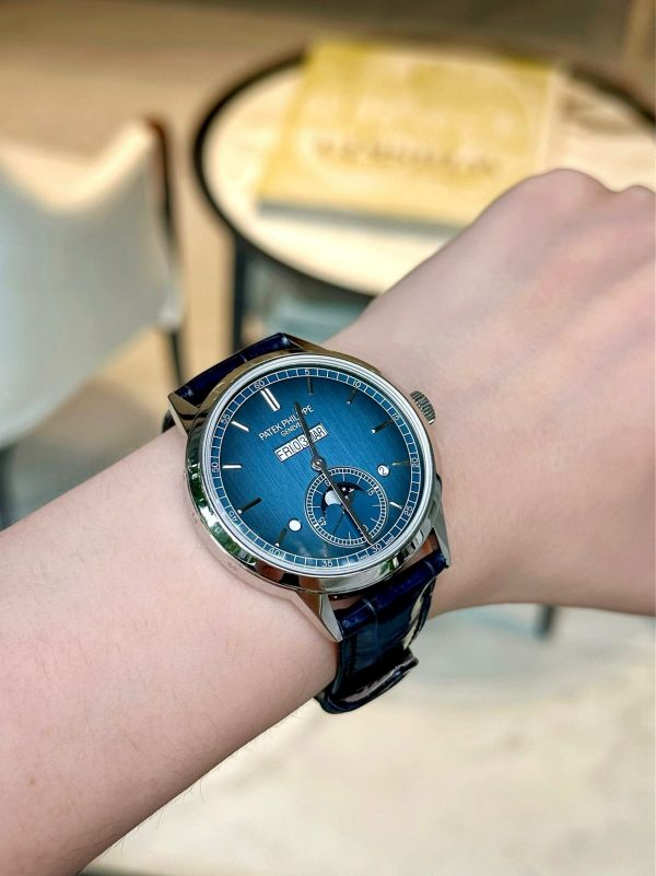 PATEK PHILIPPE 5236P IN-LINE PERPETUAL CALENDAR New 2023