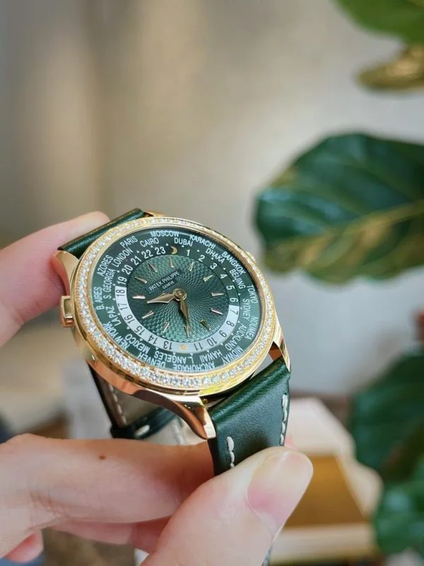 Patek Philippe 7130R WORLD TIME New York