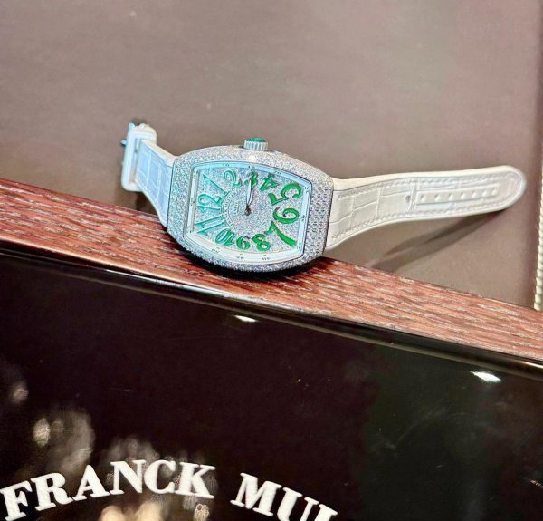 Franck Muller Vanguard V32 Green Diamond used