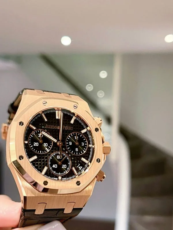 Audemars Piguet Royal Oak Selfwinding Chronograph 26240OR phiên bản kỷ niệm 50 năm New