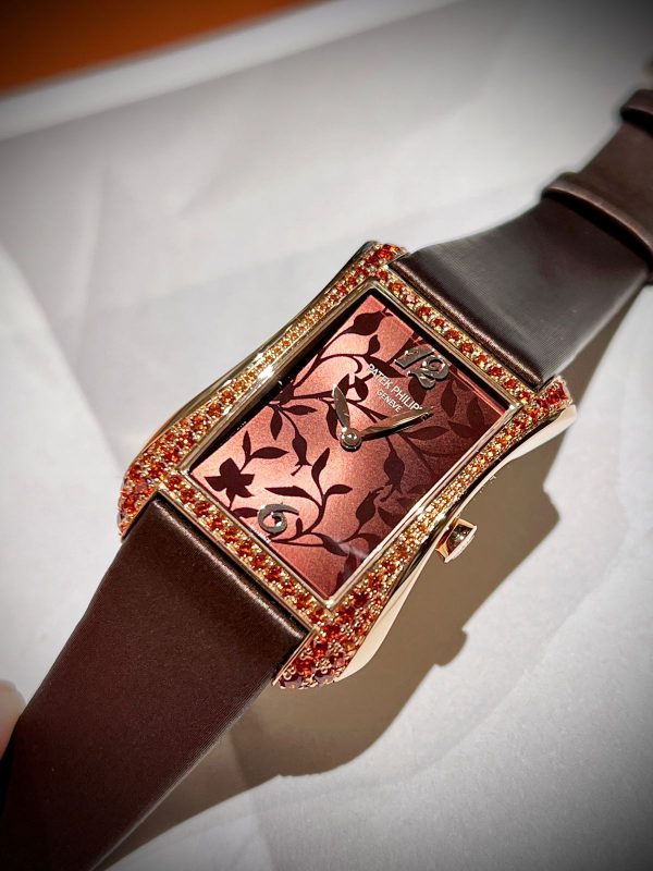 PATEK PHILIPPE GONDOLO SERATA 4962/200R-001 New 2023