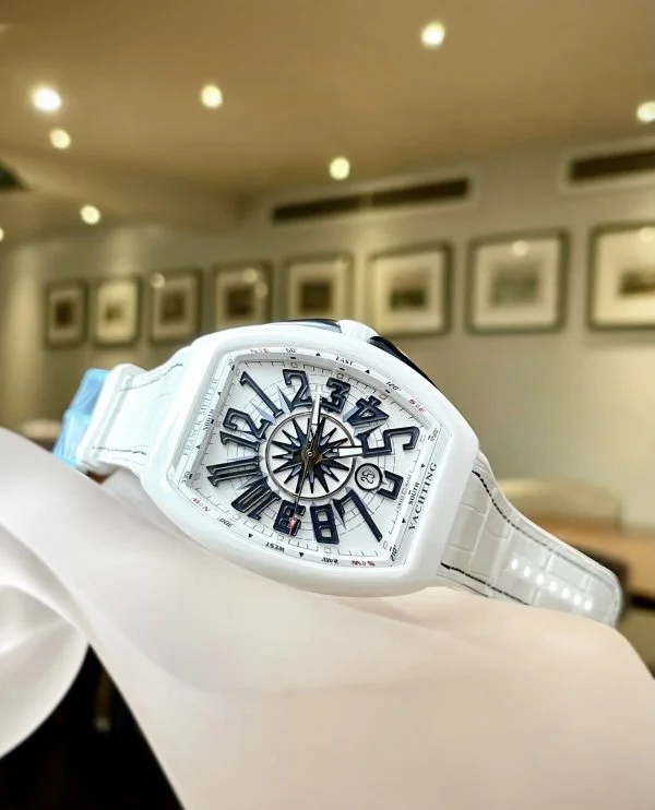 Franck Muller Vanguard V45 White ceramic new có sẵn
