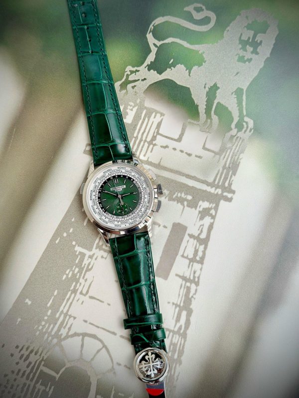 Patek Philippe World Time flyback chronograph 5930P