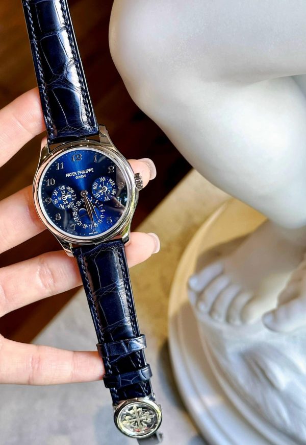 Patek Philippe Grand Complications Perpetual Calendar 5327G-001