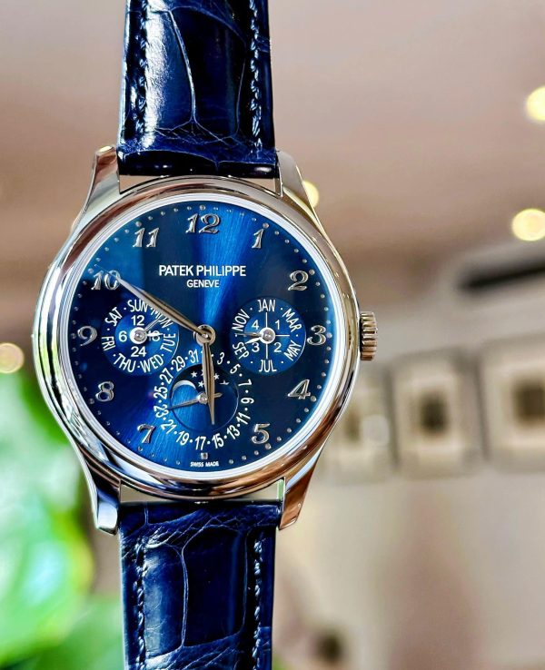 Patek Philippe Grand Complications Perpetual Calendar 5327G-001
