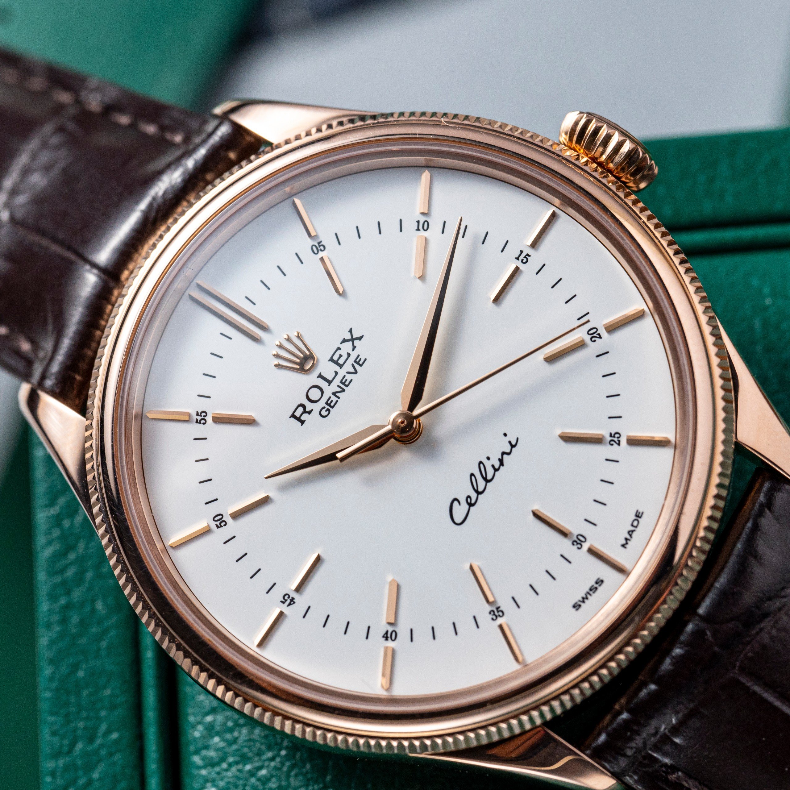 Đồng hồ Rolex cellini Time 39mm Rose Gold White Brown Strap 50505-0020 Used