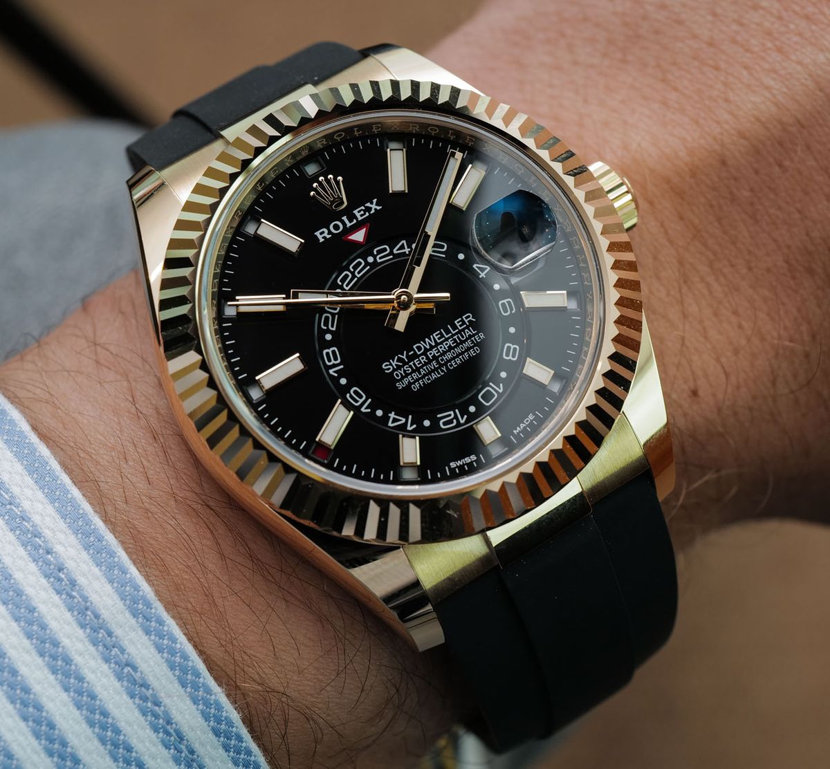 Đồng hồ Rolex dây da nam - Rolex Sky Dweller