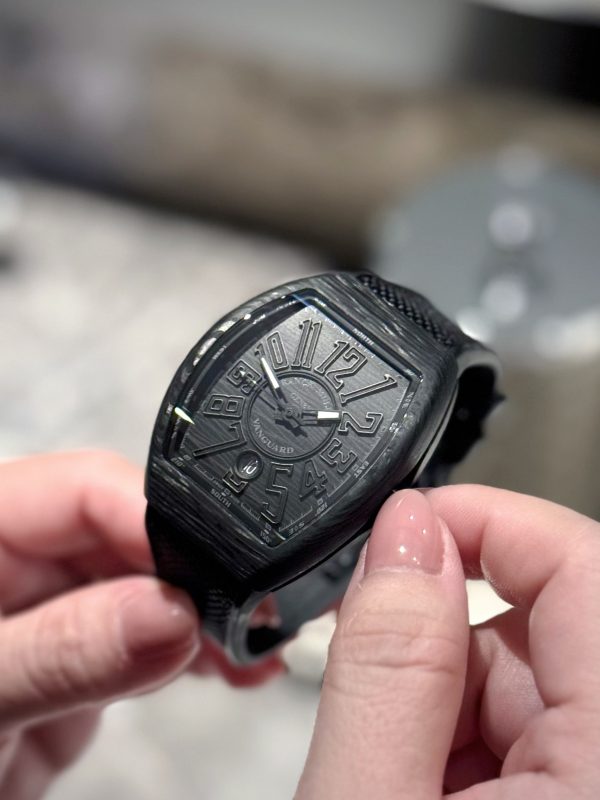 Franck Muller Vanguard Carbon V41
