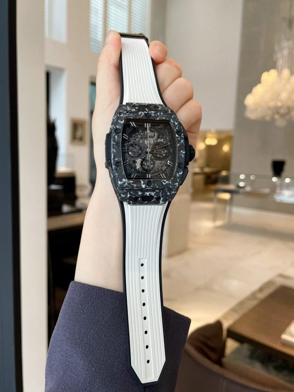 Hublot SPIRIT OF BIG BANG CARBON WHITE