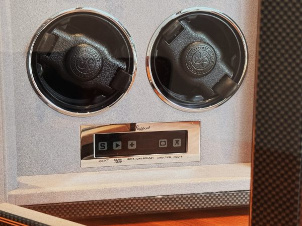 Hộp quay và Box du lịch