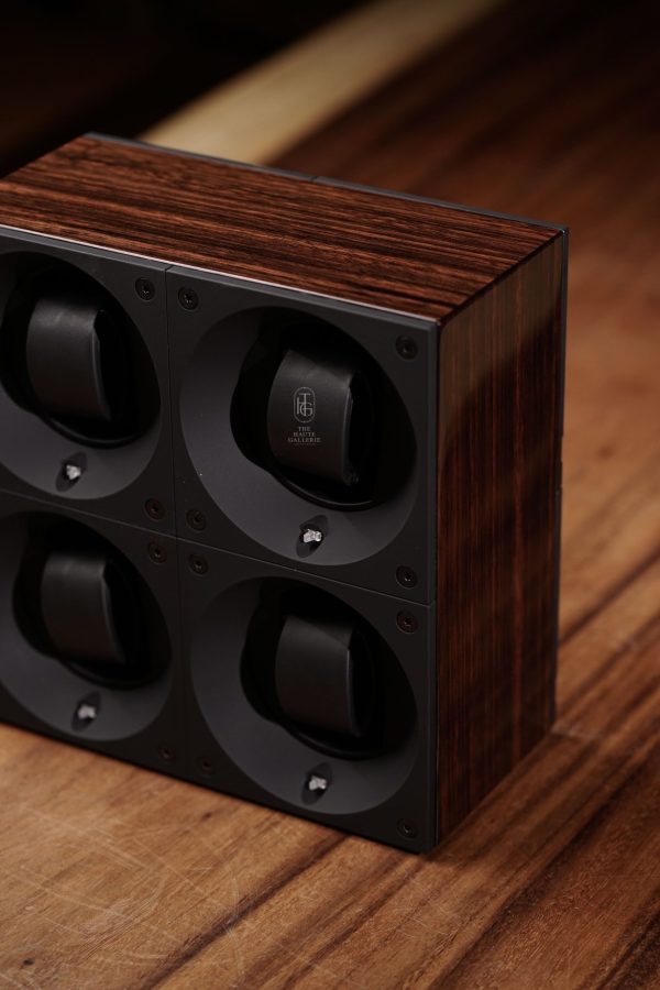 Hộp quay đồng hồ 4 ổ Swiss Kubik