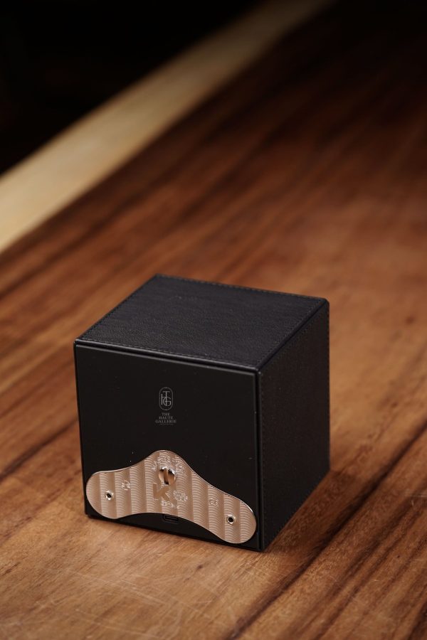 Hộp quay đồng hồ 1 ổ Swiss Kubik