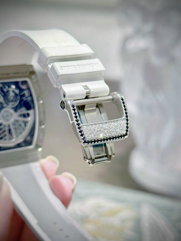 RM 72-01 Lifestyle Flyback Chronograph Snow-set