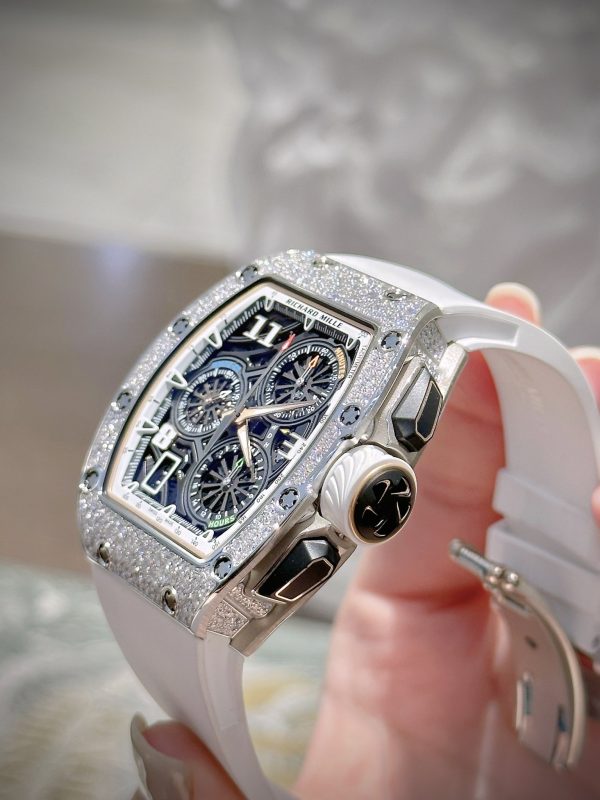 RM 72-01 Lifestyle Flyback Chronograph Snow-set