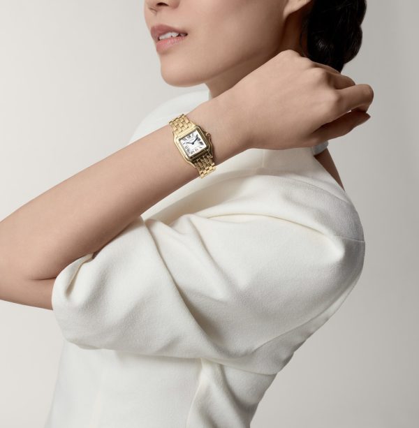 CARTIER PANTHÈRE DE CARTIER YELLOW GOLD MEDIUM MODEL