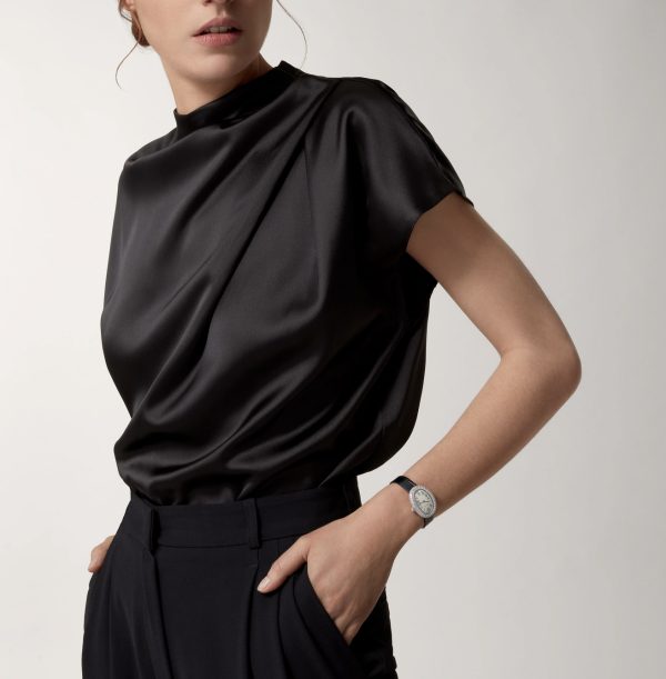 CARTIER BAIGNOIRE WHITE GOLD DIAMOND BEZEL WHITE DIAL