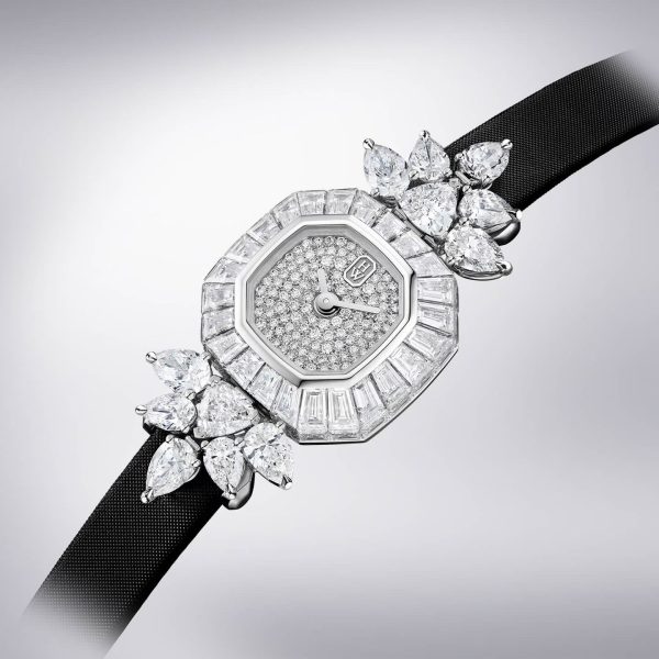 Harry Winston Precious Cluster High Jewelry Platinum Brand new