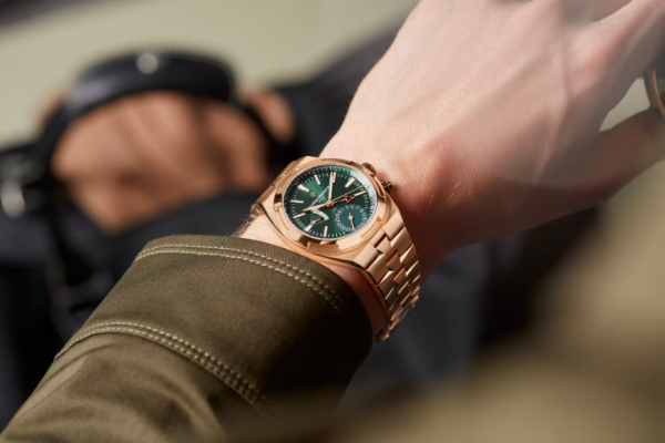 Vacheron Constantin Overseas Dual Time Rose Gold Green Dial