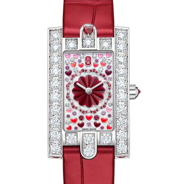 Harry Winston Avenue Classic Valentine Brand new
